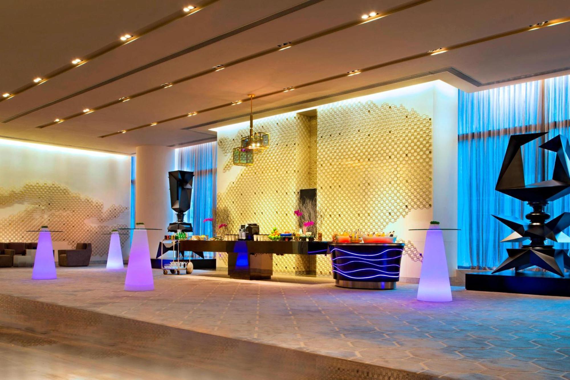 W Guangzhou Hotel Eksteriør billede