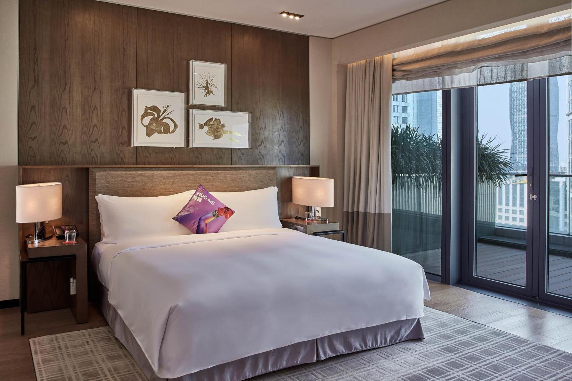W Guangzhou Hotel Eksteriør billede